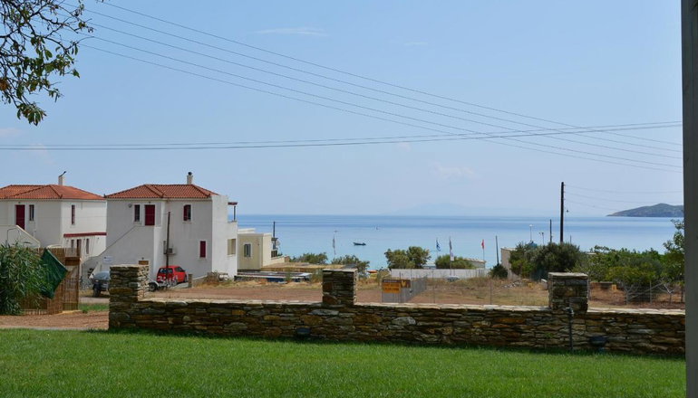 Rooster Guesthouse