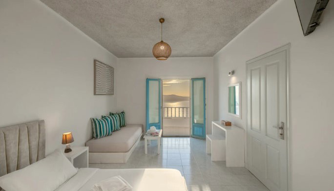 Nevma Suites - Φηροστεφάνι, Σαντορίνη