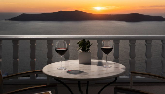 Nevma Suites - Φηροστεφάνι, Σαντορίνη