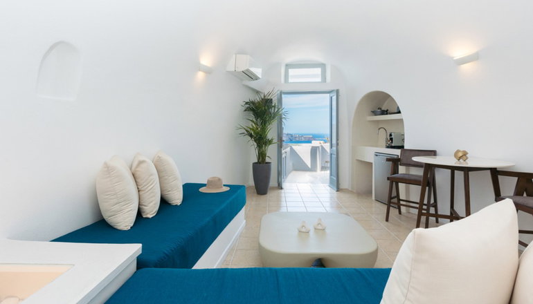 Nevma Suites - Φηροστεφάνι, Σαντορίνη