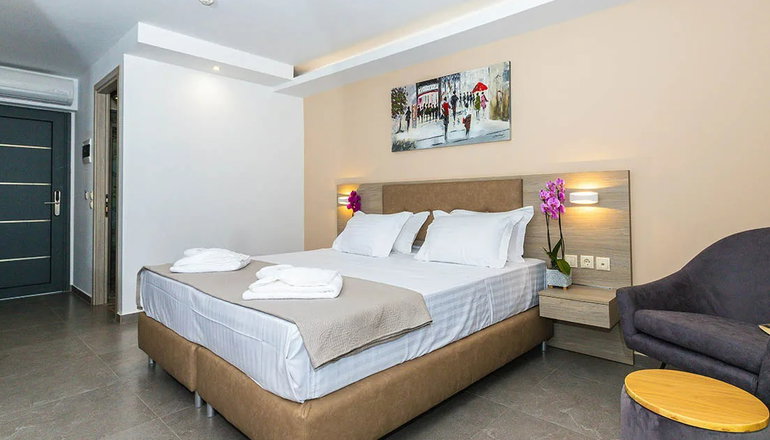 New Story Luxury Suites