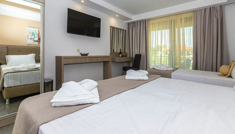 New Story Luxury Suites