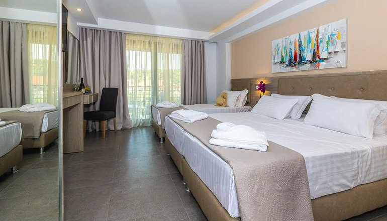 New Story Luxury Suites