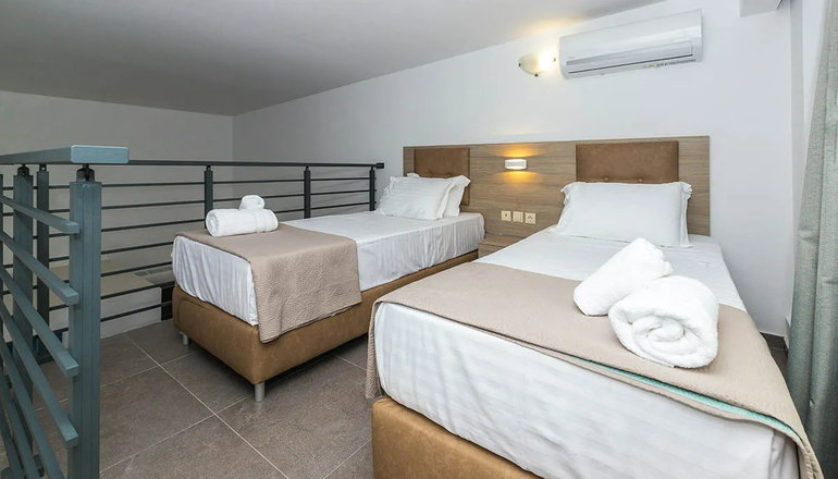 New Story Luxury Suites