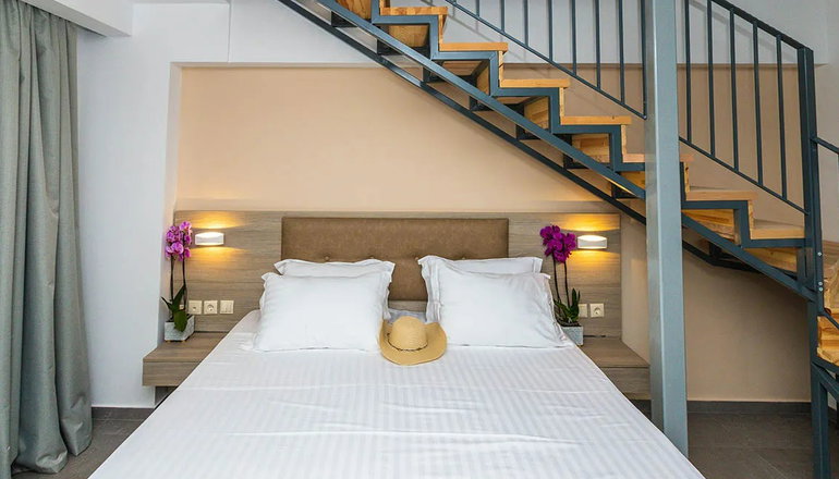 New Story Luxury Suites
