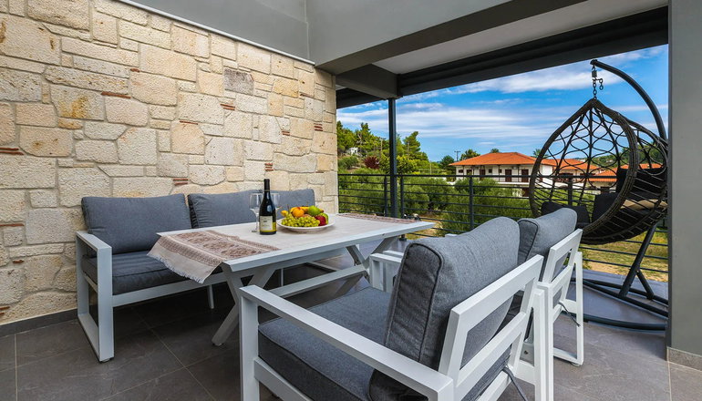 New Story Luxury Suites