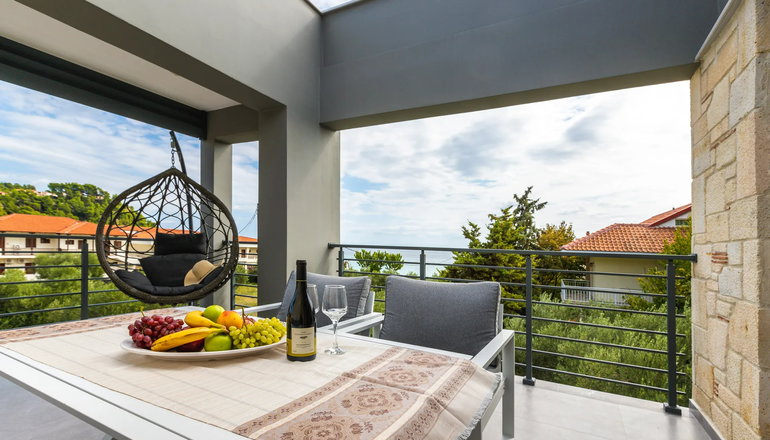 New Story Luxury Suites