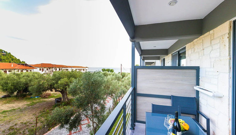 New Story Luxury Suites