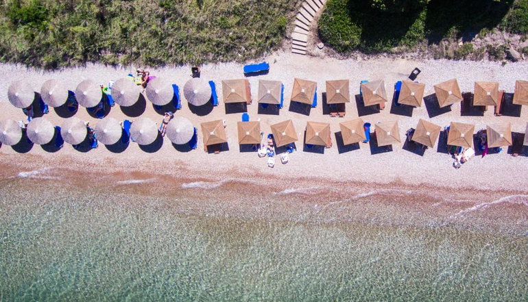 Niforeika Beach Hotel & Bungalows