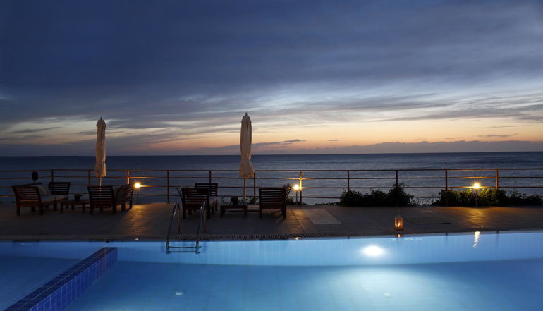 Niki Beach Hotel