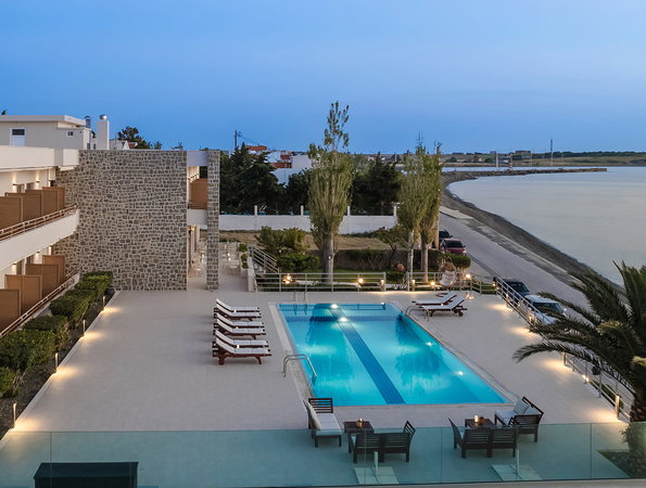 Niki Beach Hotel