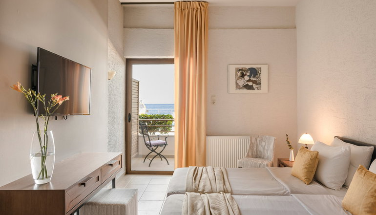 Niki Beach Hotel