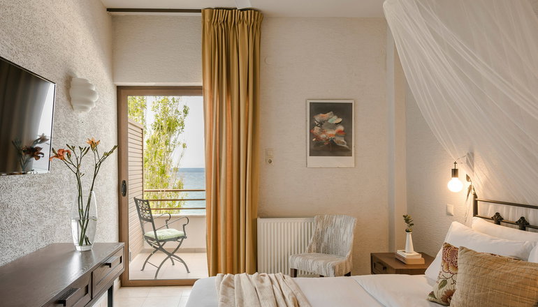 Niki Beach Hotel
