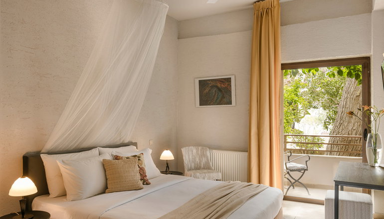 Niki Beach Hotel