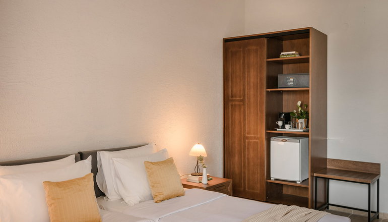Niki Beach Hotel