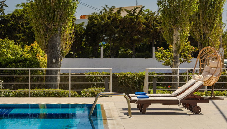 Niki Beach Hotel
