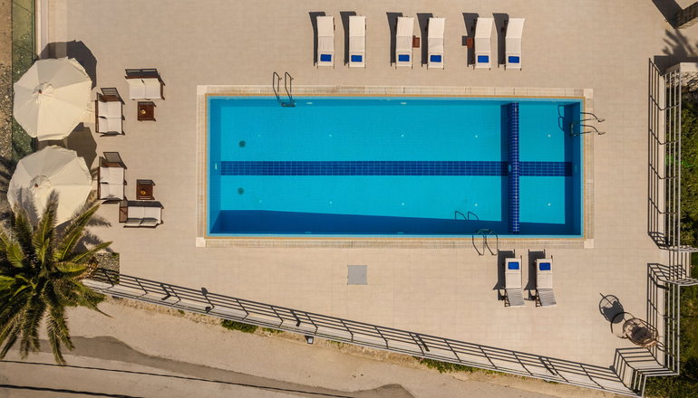 Niki Beach Hotel