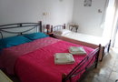 Nikos Rooms