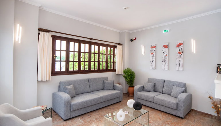 Nostos Hotel