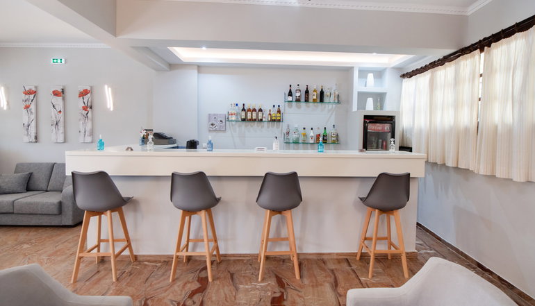 Nostos Hotel