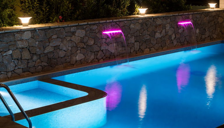 Nostos Hotel