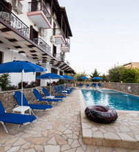 Nostos Hotel