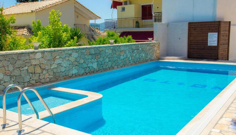 Nostos Hotel
