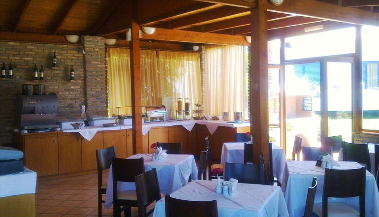 Oasis Hotel - Καλό Νερό, Κυπαρισσία