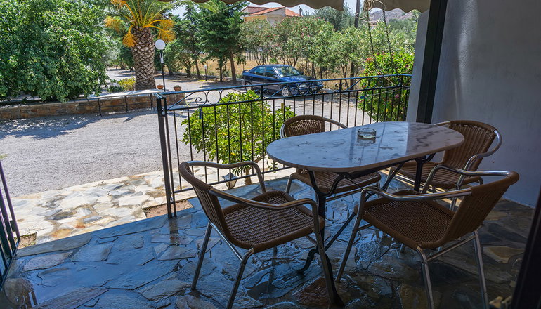 Oasis Studios - Άγιοι Πάντες, Γαλαξίδι