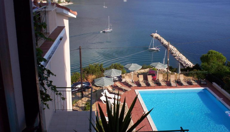 Oceanis Hotel
