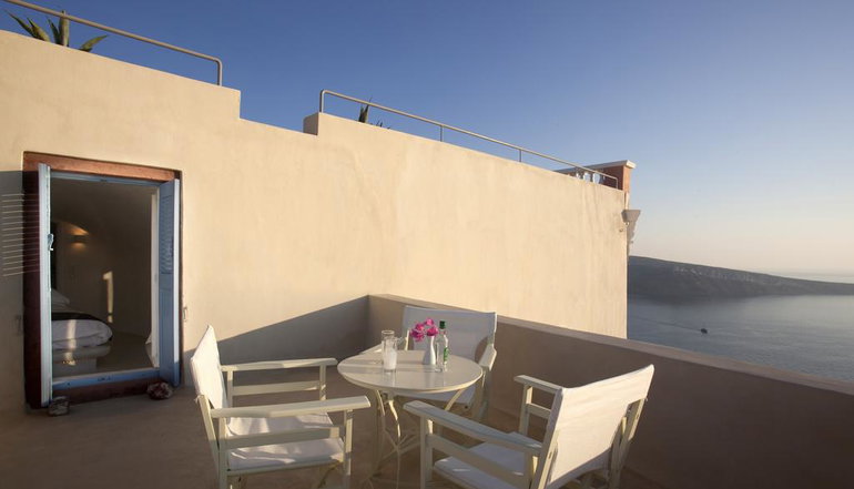 Oia Mansion