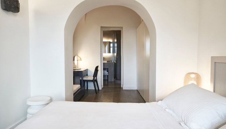 4* Old Castle
