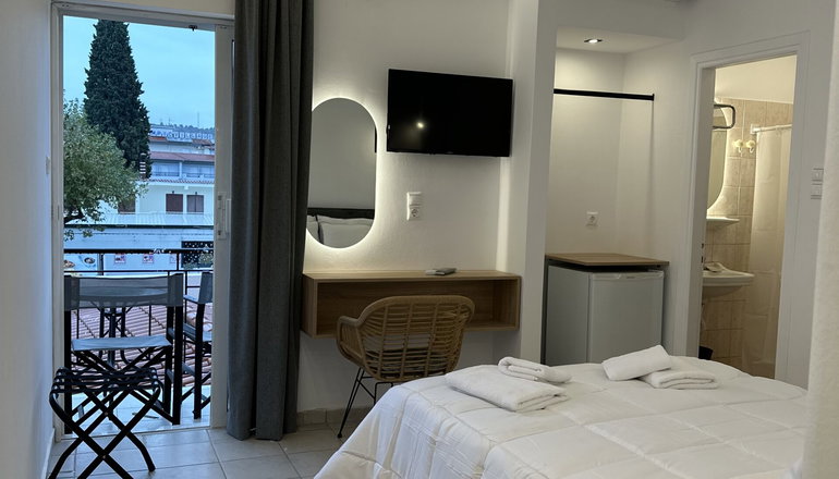 Olympian Altis Hotel