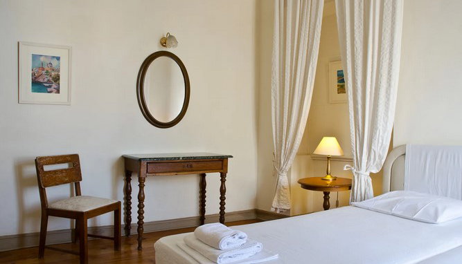 Omiros Hotel - Ερμούπολη, Σύρος