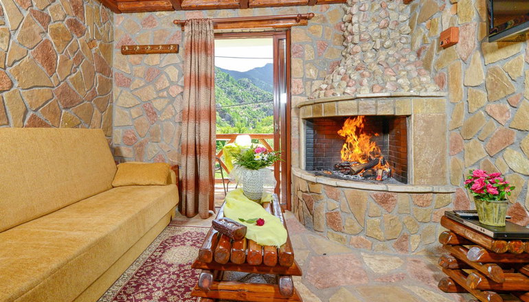 Oneiro Resort - Κάτω Ζαχλωρού, Καλάβρυτα