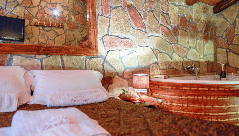 Oneiro Resort - Κάτω Ζαχλωρού, Καλάβρυτα