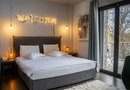 Oniropetra Boutique Hotel
