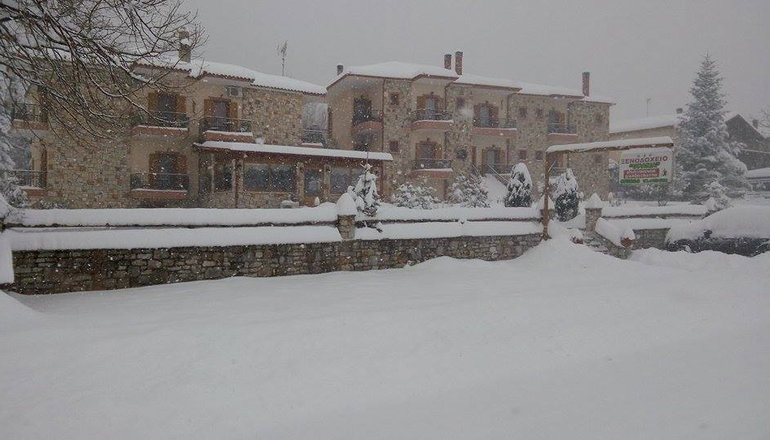 Orama Hotel & Suites