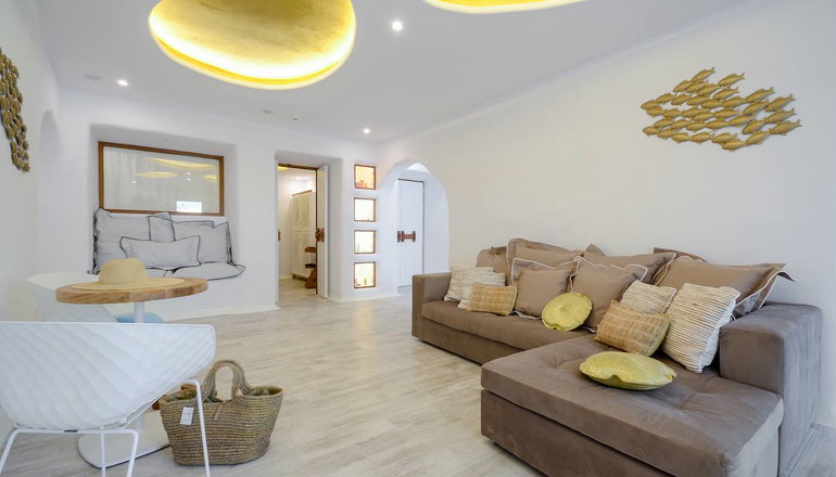 Orkos Beach Hotel