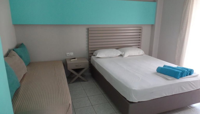 Ouzas Luxury Hotel