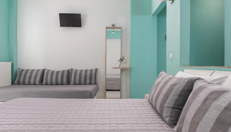 Ouzas Luxury Hotel