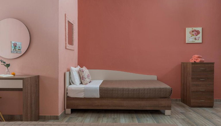 Ouzas Luxury Hotel