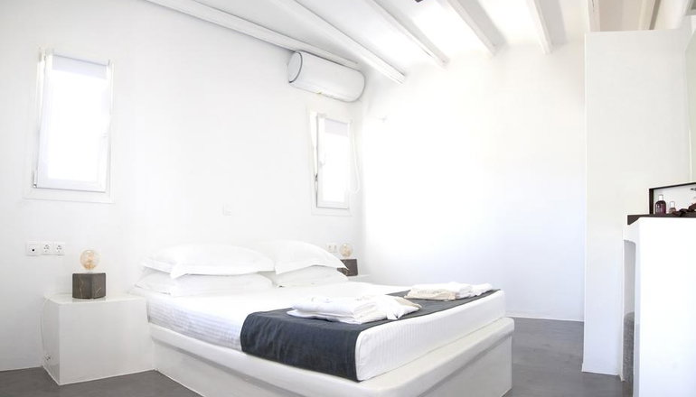 5* Ow Andros Luxury Suites