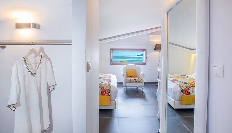5* Avaton Luxury Beach Resort Relais & Chateaux