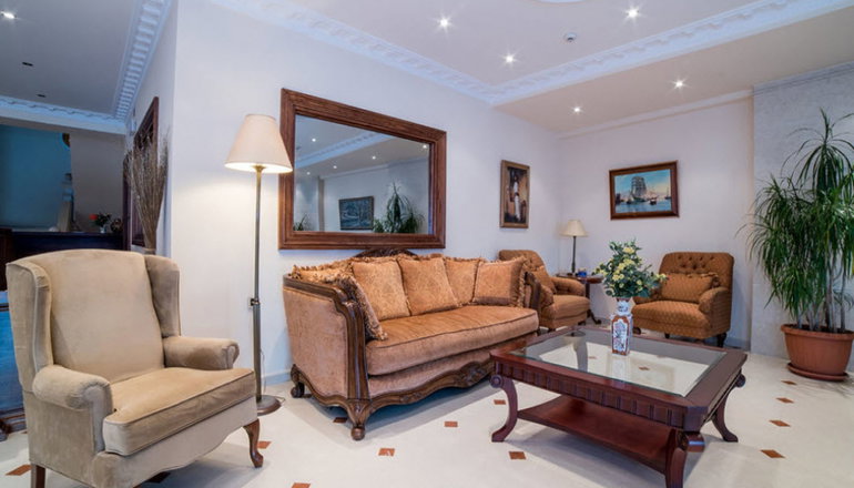 4* Palazetto Suites