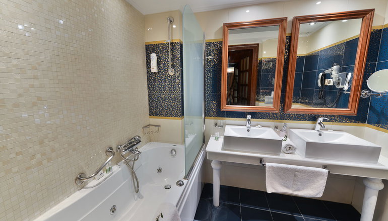 4* Palazetto Suites