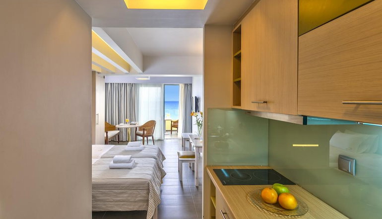 Palm Beach Hotel Apartments
