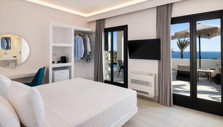 Palm Island Suites