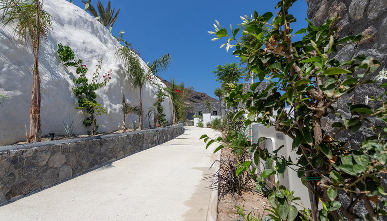 Palm Island Suites