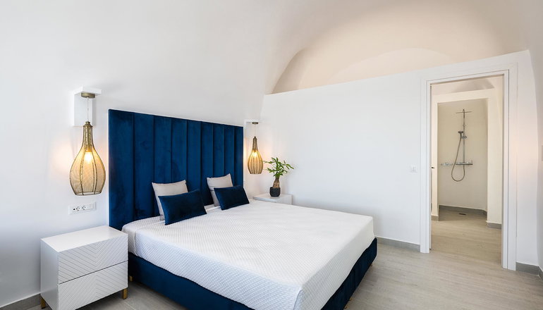Palm Island Suites